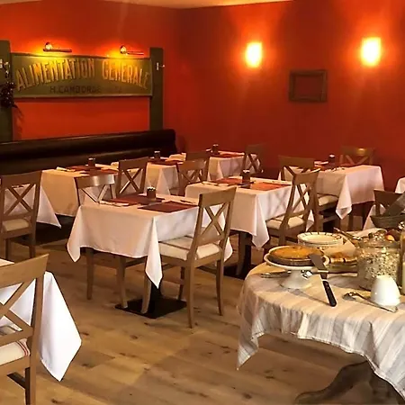 Ursula Hotel 3*